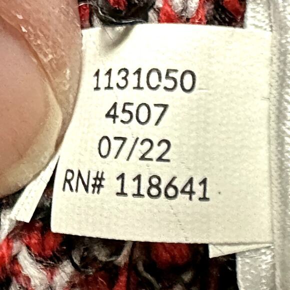 Lane Bryant Classic Plaid Jacquard Tank Sweater NWT Women Size 22/24 Cocktail - Picture 9 of 9